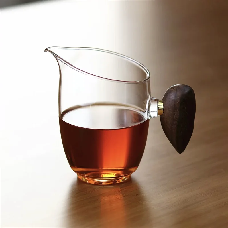 300ml Wooden Handle Glass Fair Cup Tea Pitcher Household Tea Ceremony Cups Divider Chahai Kung Fu Set Accessories