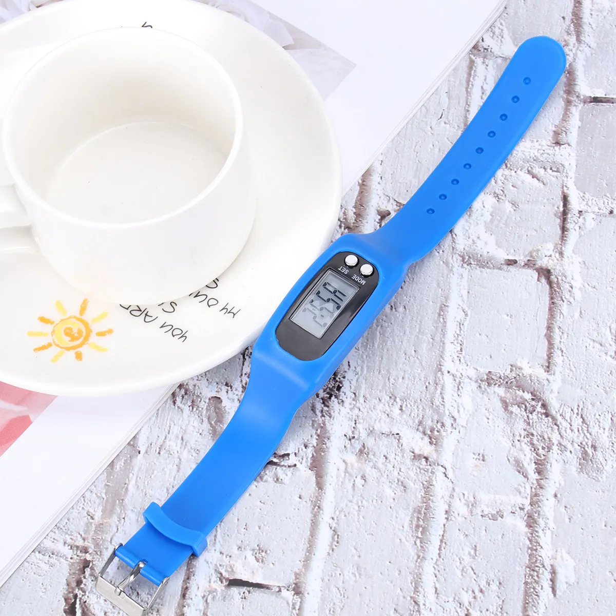 Multi Function Blue Pedometer Watch Sports Calorie Monitor Mileage Display Real Time Wristwatch Casual Outdoor Fitness