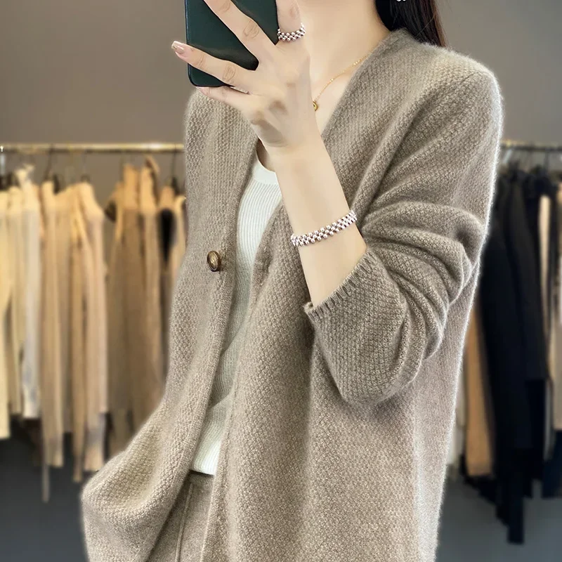 100% Australian Wool Knitted Cardigan Women's V-neck Sweater Fashion Slim Fit Long Sleeve Coat Women's Wool Sweater New Product