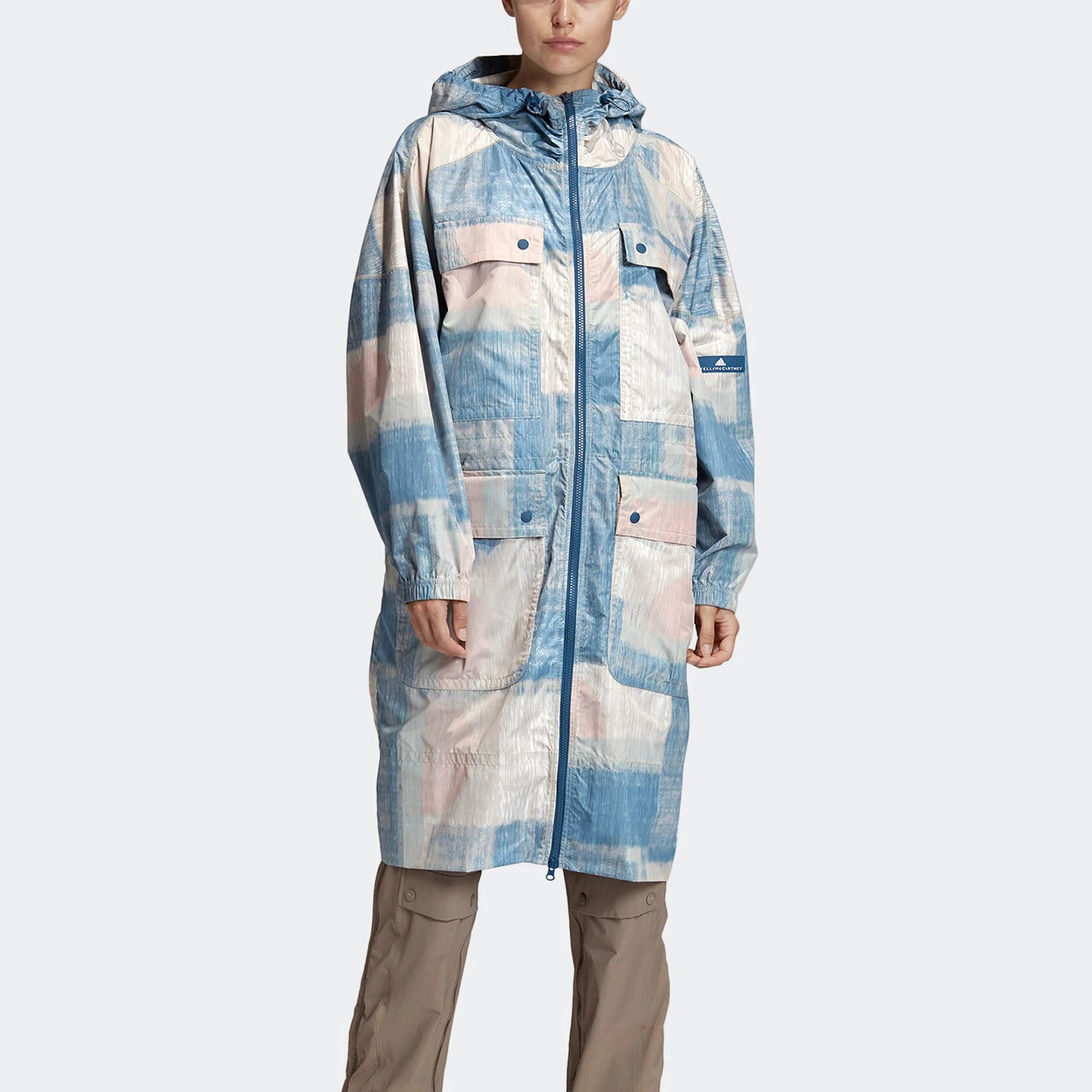 

Оригинальная женская спортивная куртка Adidas smc PARKA PRINTED FK9673