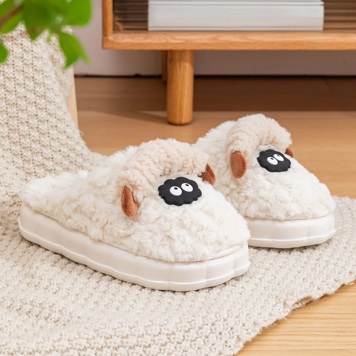 

J Cute cotton slippers for women winter 2024 new thick sole warm plush plush confinement shoes