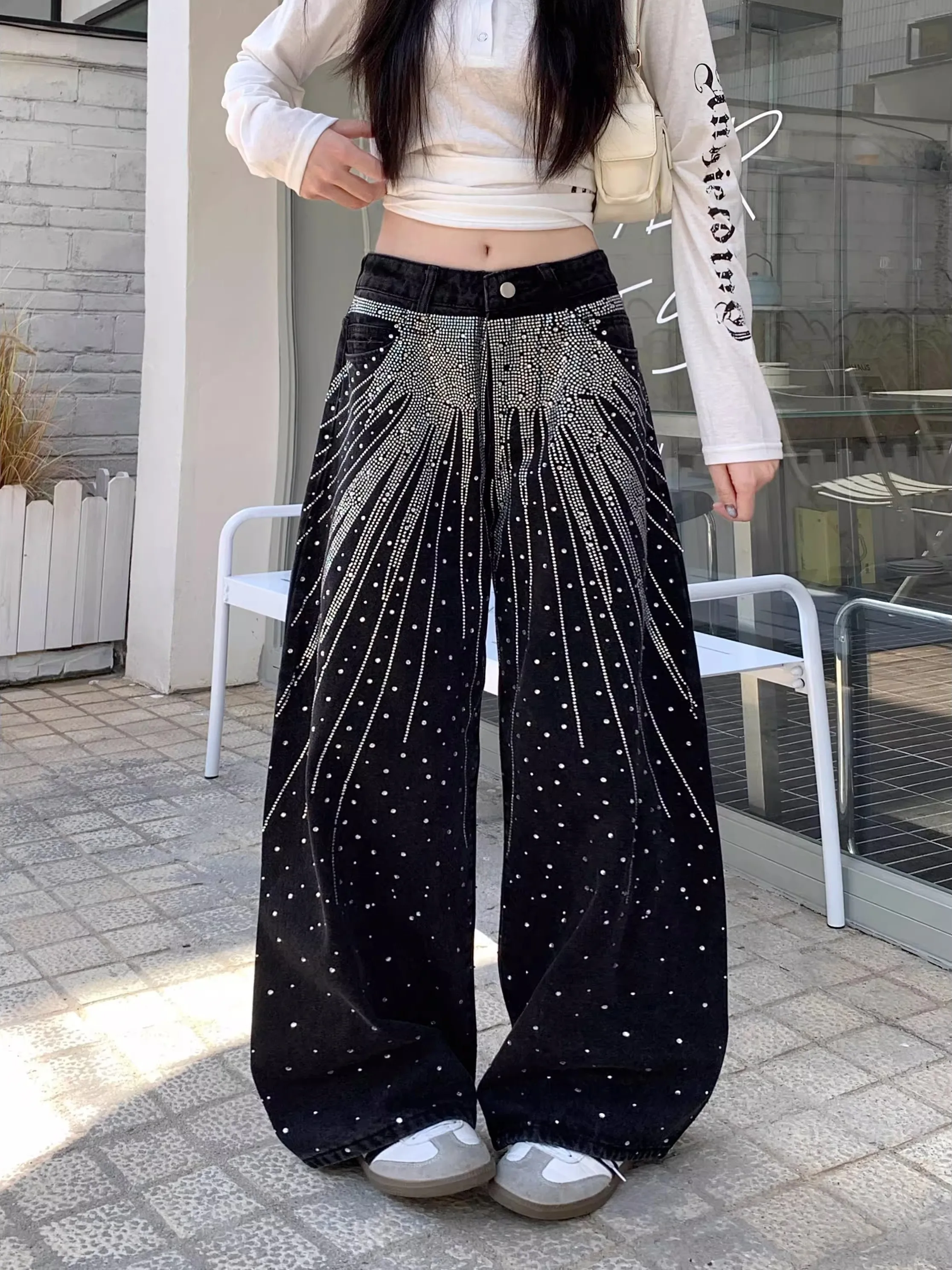 

Retro American Star Burst Rhinestone Curved Knife Wide Leg Jeans Women Loose Fit Washed Straight Casual Bootcut Denim