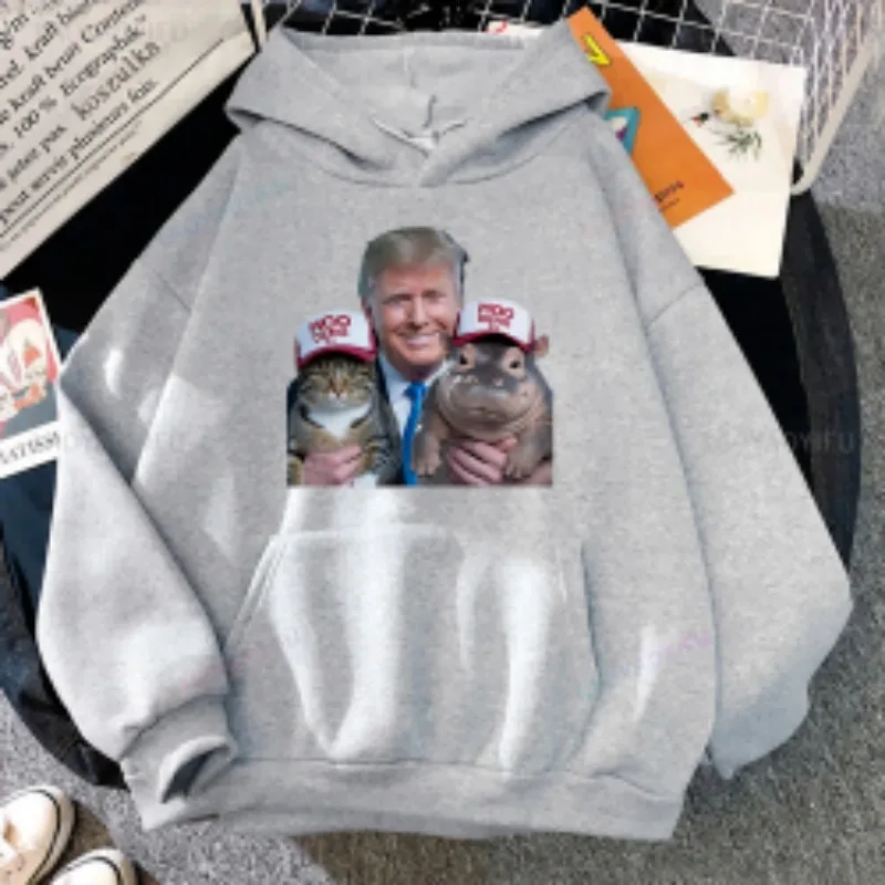 Trump Hold Tailandia Hipopótamo Moo Deng Cat Sudadera con capucha gráfica Make America Great Again Otoño e Invierno Sudadera MAGA Manga larga