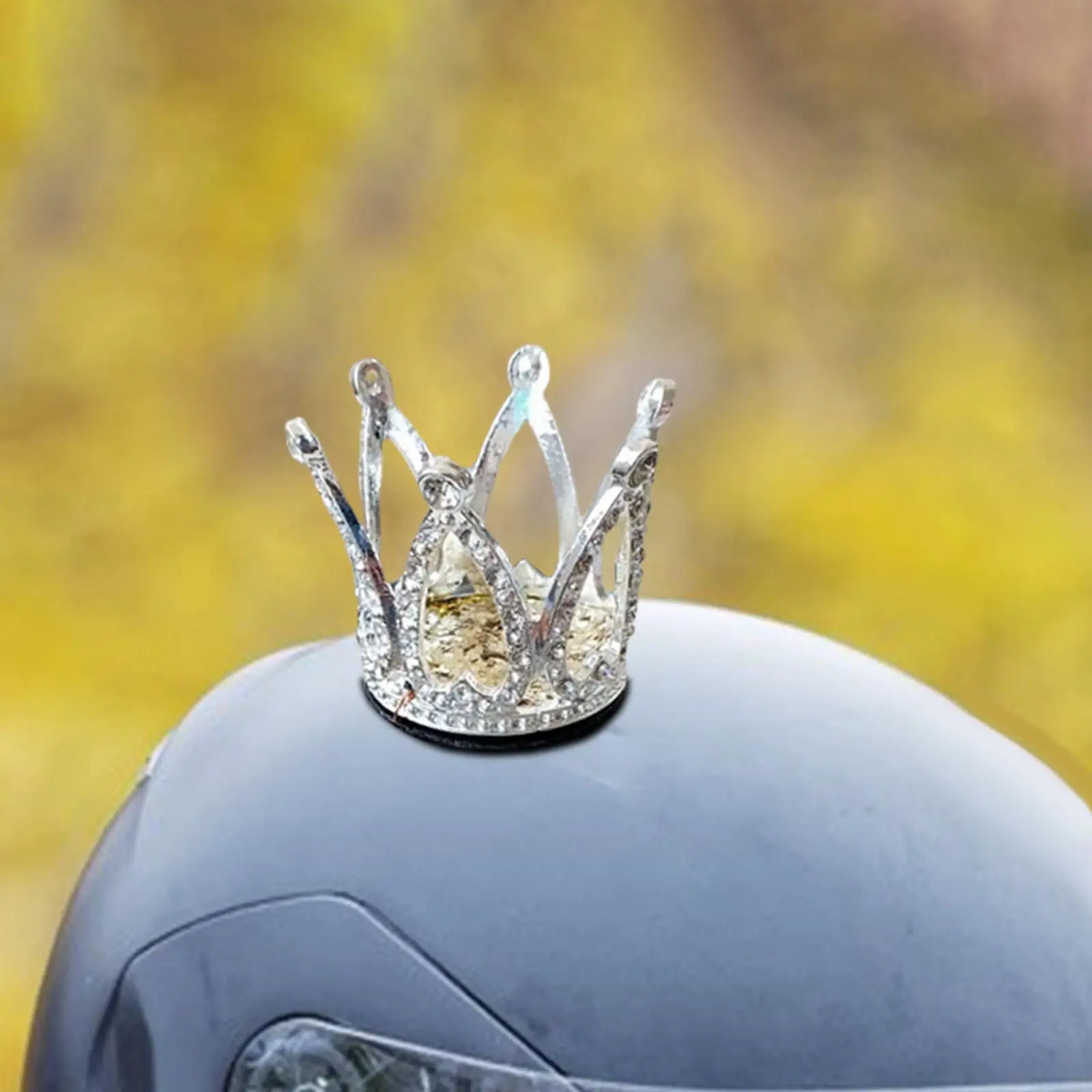 خوذة التزلج على شكل تاج ديكور إبداعي من خليط معدني كريستالي ملحقات خوذة الدراجة النارية للرياضات الثلجية في الهواء الطلق