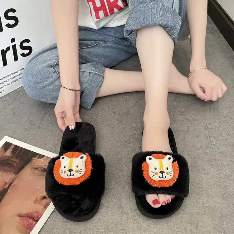 Winter Household Ladies Cotton Slippers Cute Little Lion Decoration Comfortable Slippers Female Furry Slippers Female Slippers