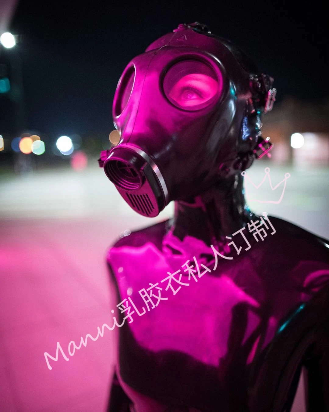 Manni Latex Suit and Natural Latex Gas Mask with Choking Breath Control and Tuning Sexy Tights Cosplay Accessories