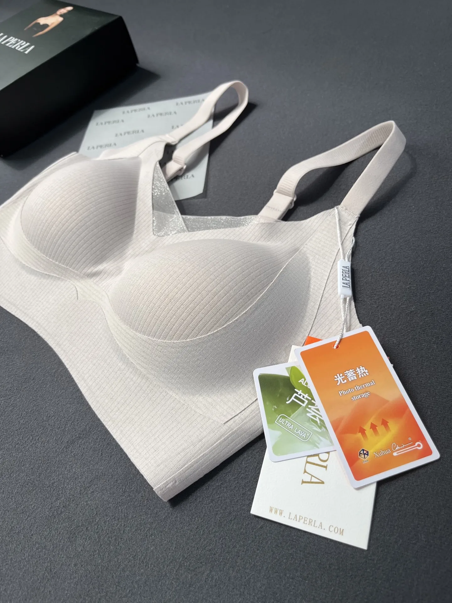 アロエベラ-サポート力のある女性用下着-通気性のあるメッシュ素材のギャザーブラ-快適なワイヤレスストラップレスブラ-若い女性向け