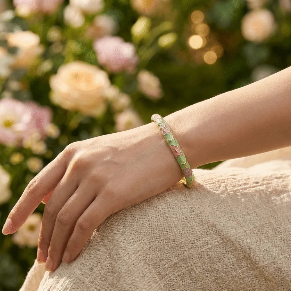 Zinc Alloy Enamel Bracelet Retro Exquisite Enamel Dropped Glaze Bangle National Style Closed End Design Floral Bracelet