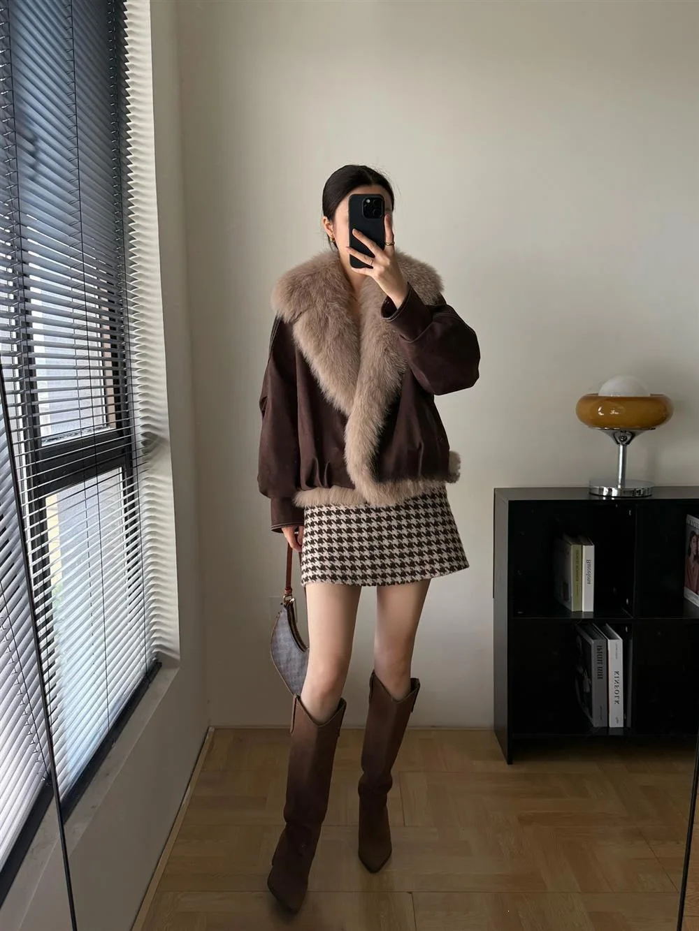 2026 Winter New Solid Color Fur Collar Splicing Versatile Short Jacket Women's Long-sleeved Parker Thickened Down Cotton Jacket