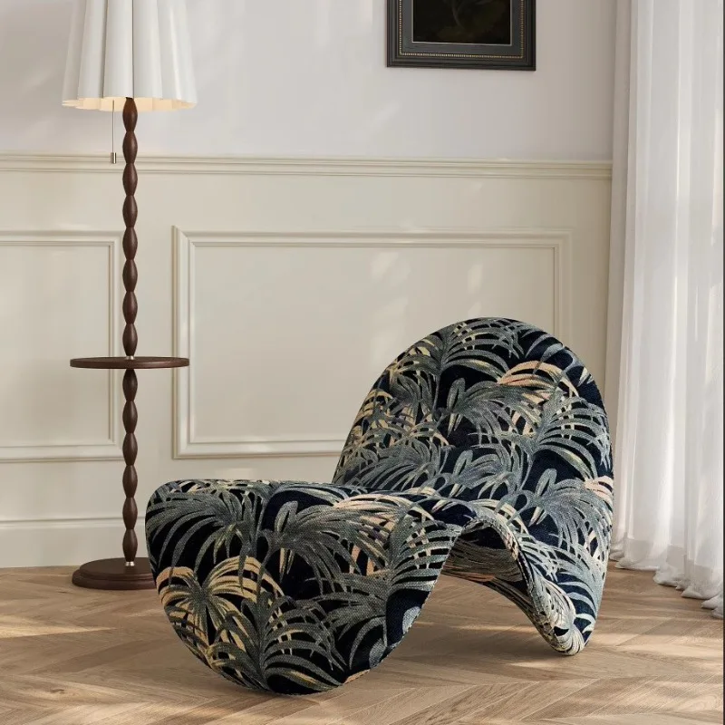 Nordic Designer Tongue Chair Italian Minimalist Living Room Lazy Single Sofa Chair Creative Modern Balcony Home Leisure Chair