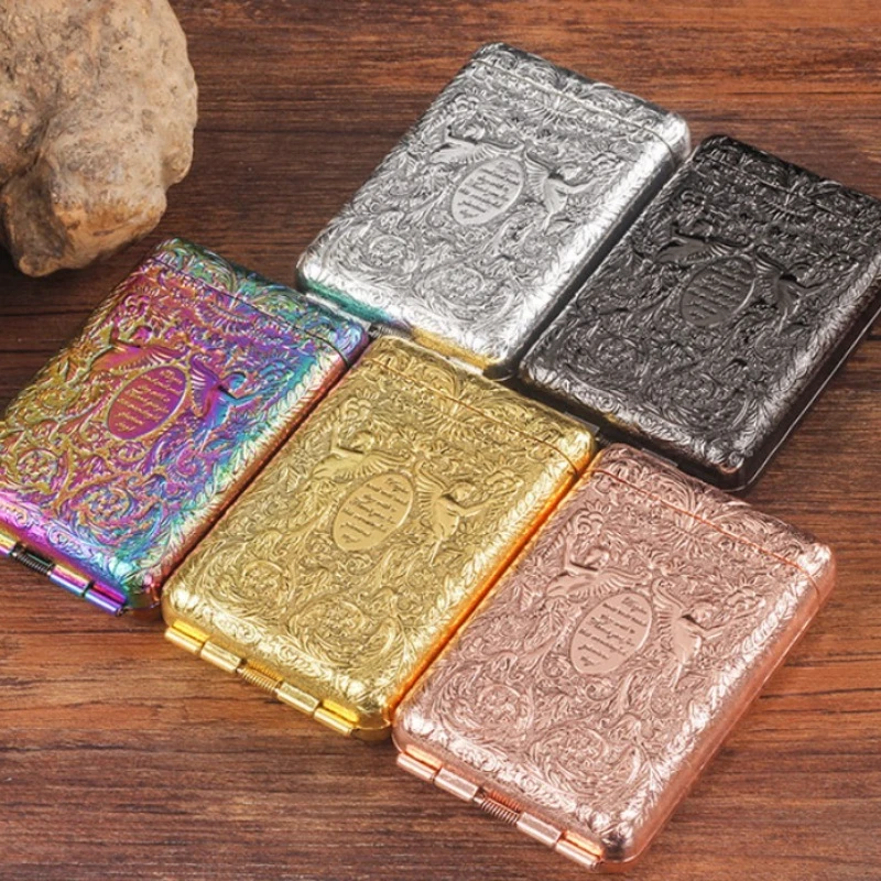 

Premium Smoking Accessories Retro Carved Cigarette Case: Luxurious Metal Pocket Tobacco Storage Box for 14 Cigarettes
