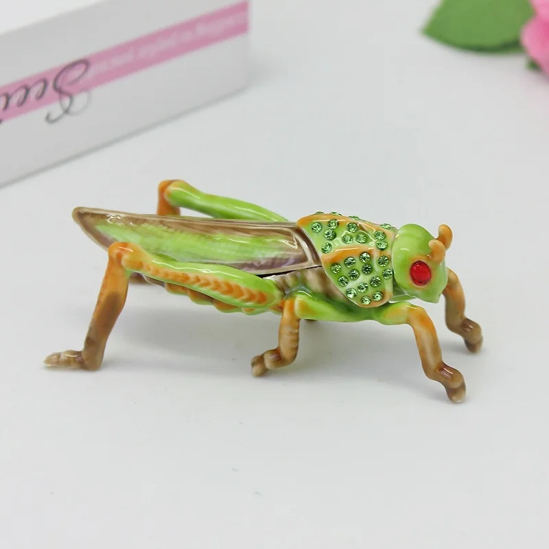 

SHINNYGIFTS Metal Crafts Enamel Handmade Grasshopper Trinket Box Metal Locust Jewelry Gift Box