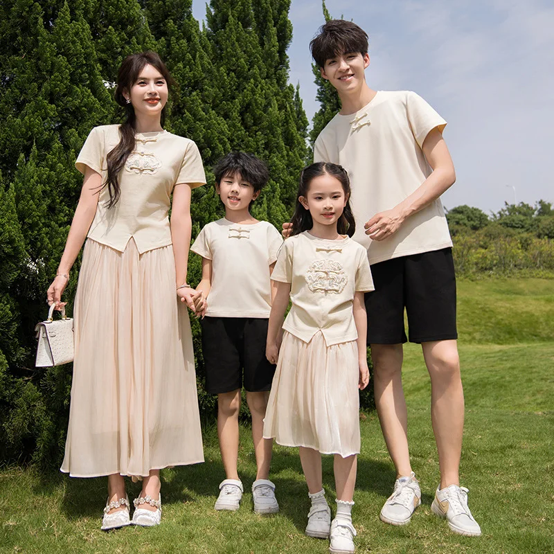 

Chinese Style Family Clothes Couple Matching Outfits Clothing for Women Mom Daughter Skirt Two Piece Sets Dad Son T Shirts Suit