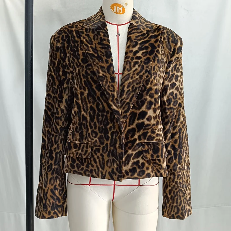 Yenkye feminino leopardo impressão colheita veludo blazer manga longa lapela gola alta rua terno jaqueta outono inverno senhora outfits