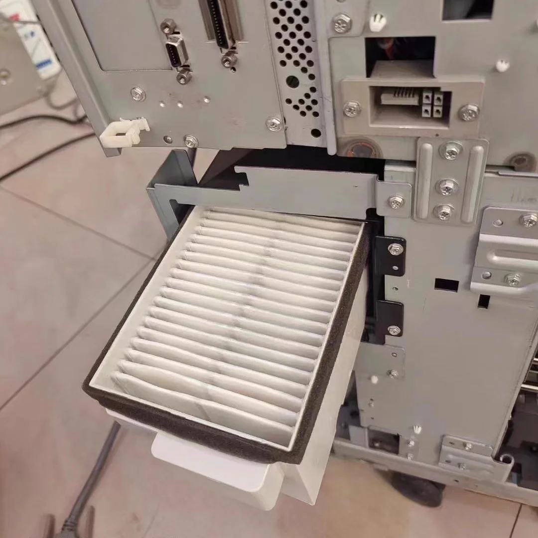 

W1B43A Compatible Printhead Wiper Blade for HP 772DN 77740Z 77650 780 77960 Cleaning Unit Cloth