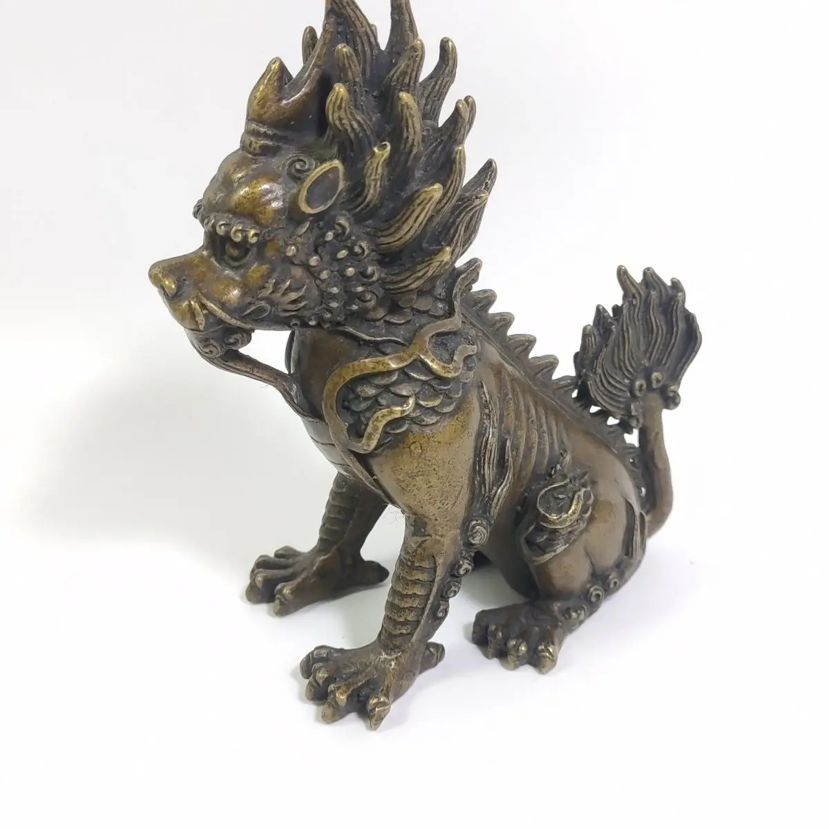 kylin auspicious beast Statue Sculpture Figurines Home Garden Decoration Statues For House