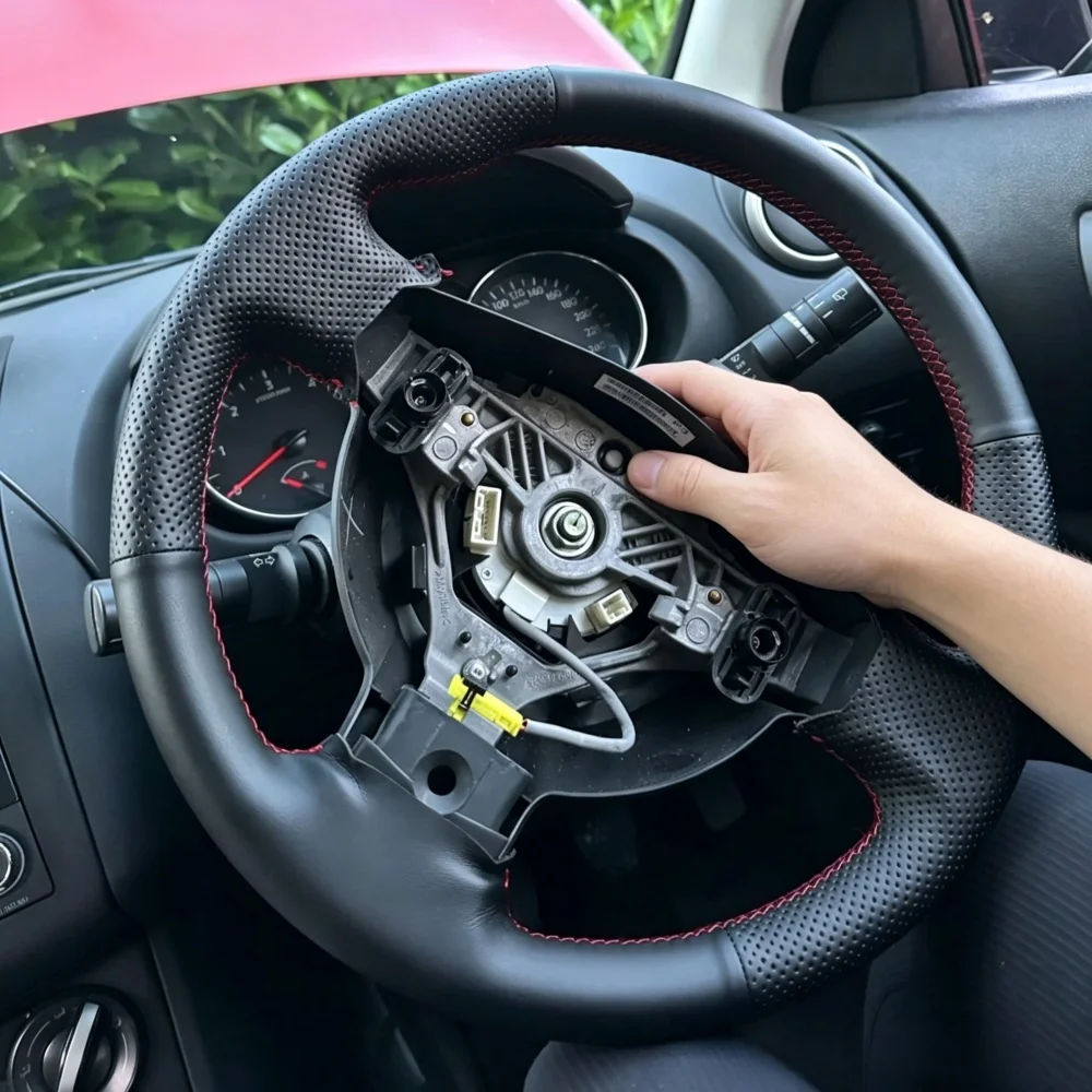 Hand-Stitche Perforated Microfiber Leather Steering Wheel Cover For Nissan Qashqai J10 X-TRAIL NV200 Car-Styling 2009-2012