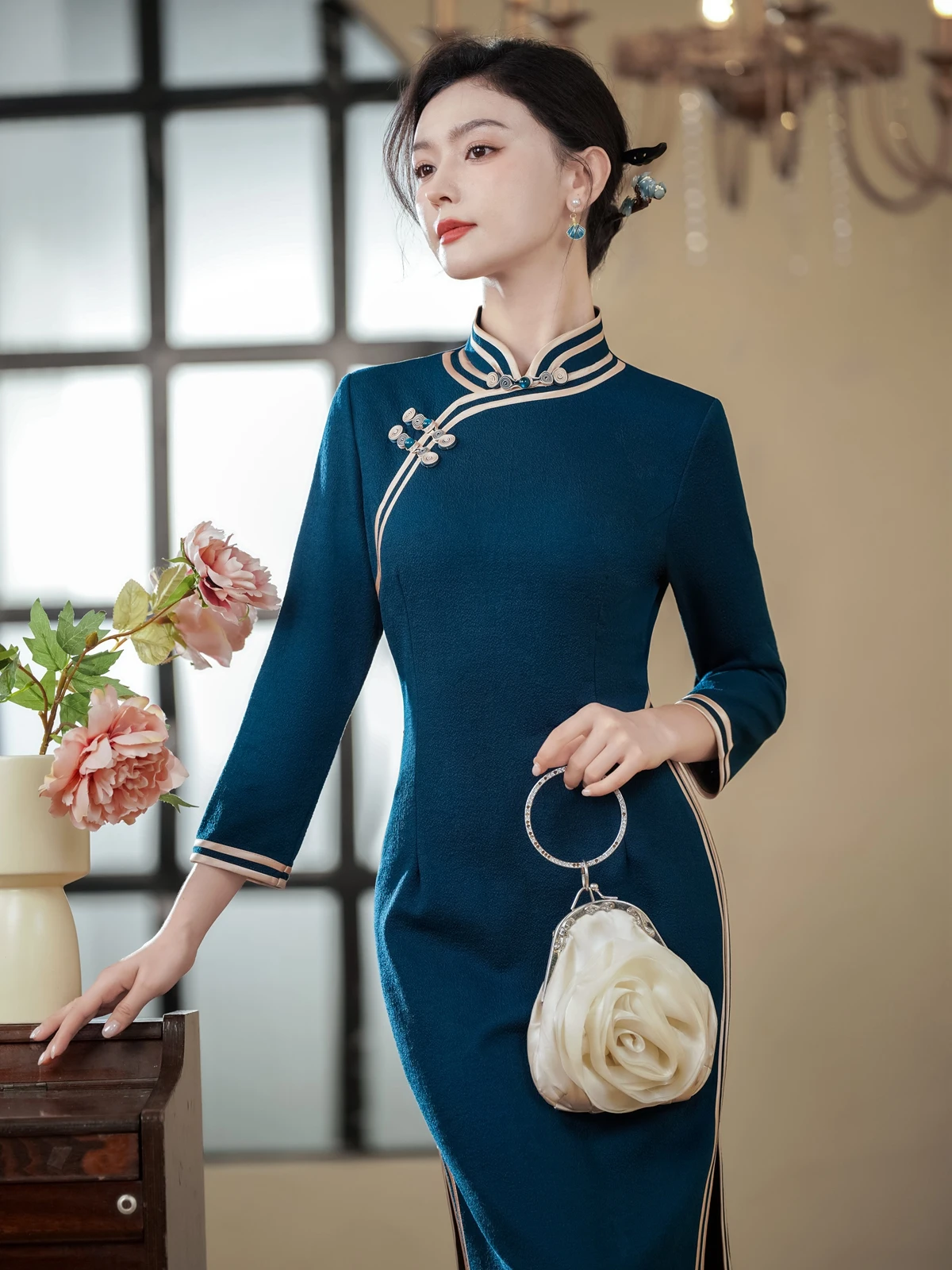 

Высококачественное синее хлопковое длинное платье-ципао в китайском стиле, улучшенное, для повседневной носки, с эффектом похудения, традиционный костюм