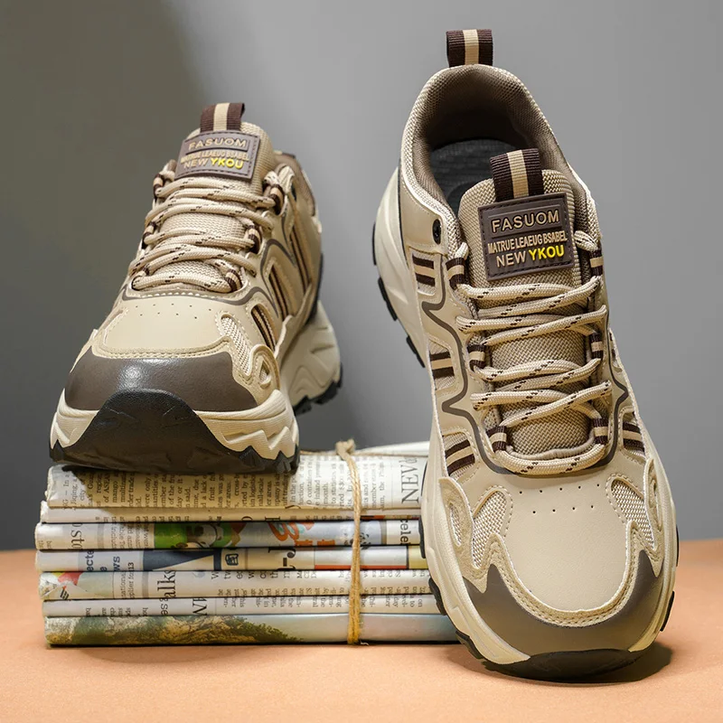 2025New Men Outdoor Hiking Shoes Mountaineering Boots Mens Anti-Slippery Trekking Sneakers Man Wearable Sneakers Boots Mens