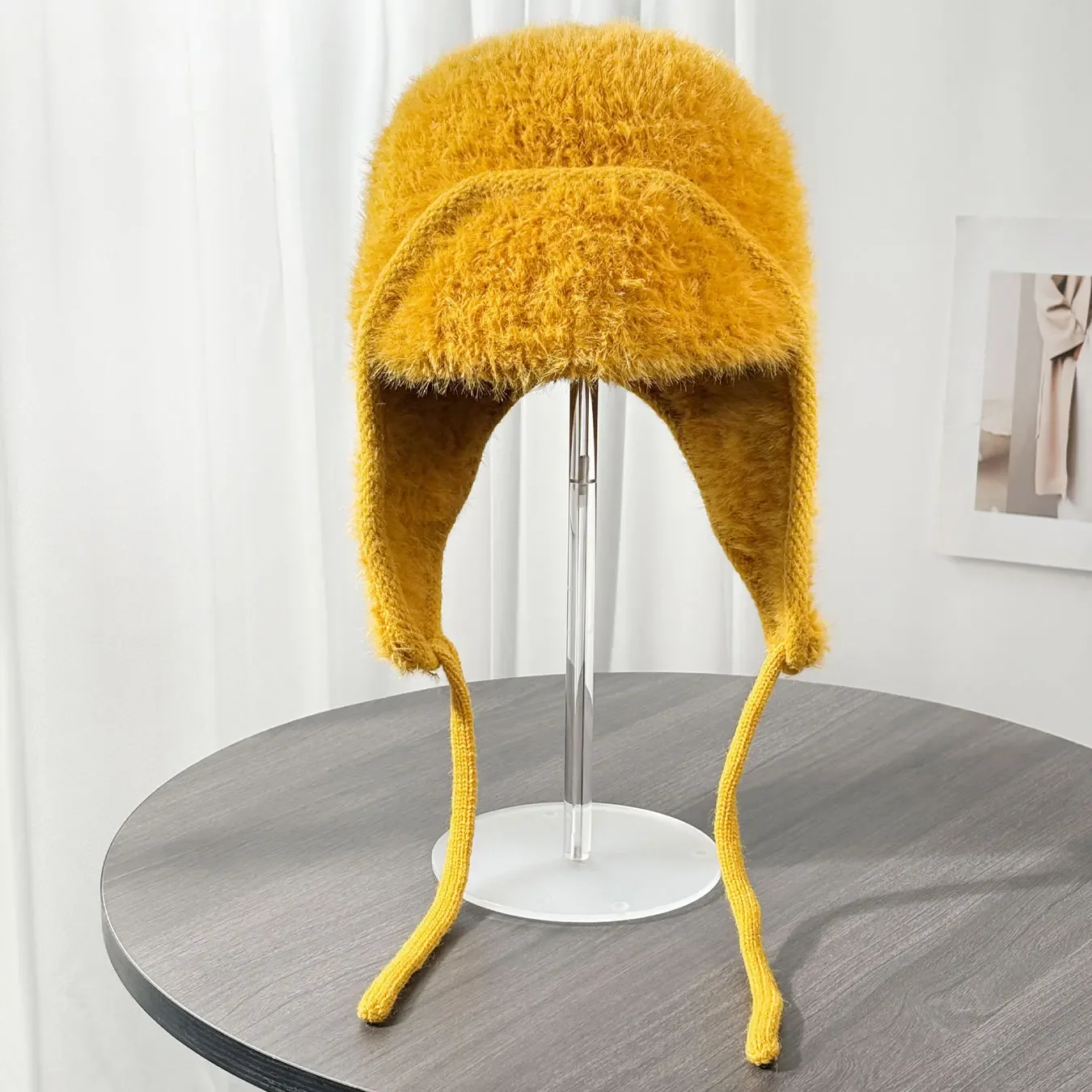 Chapéu Lei Feng de lã de inverno, cor sólida, macio, pelúcia, proteção para os ouvidos, chapéu de malha quente e resistente ao frio com cordão à prova de vento