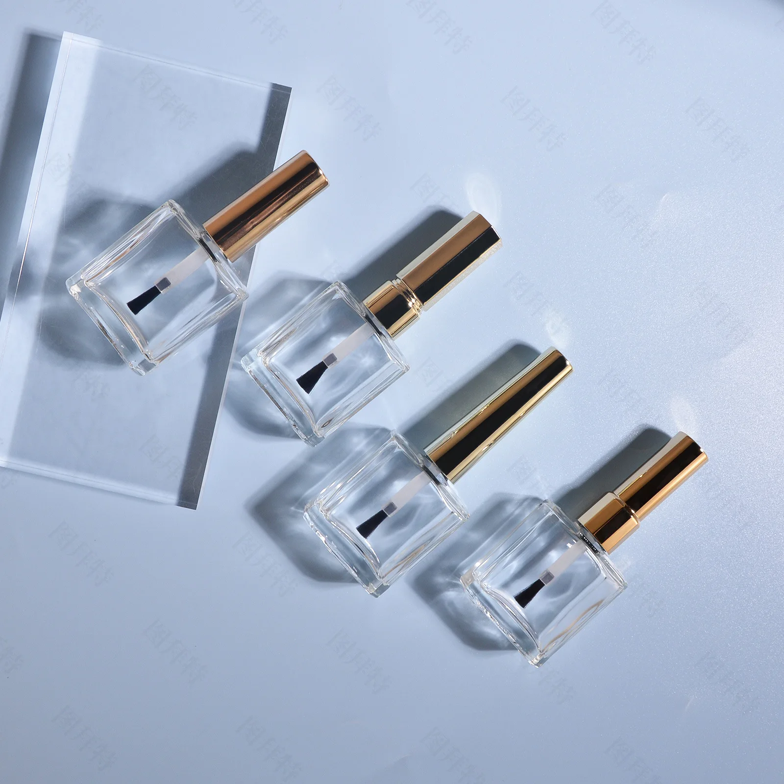 زجاجة طلاء الأظافر الزجاجية 20 مللي زجاجة فرشاة سعة كبيرة لتقوم بها بنفسك مقاومة للأشعة فوق البنفسجية حاوية غراء الأظافر زجاجات سوداء فارغة قابلة لإعادة الملء