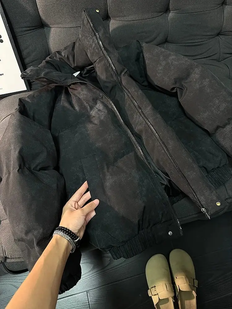 เสื้อโค้ทกันหนาวผู้ชายแบบคอตั้งย้อมสีอเมริกัน ผ้าฝ้ายเนื้อนุ่ม สไตล์ลำลอง ทรงหลวม มีซิป ให้ความอบอุ่น เหมาะสำหรับวัยรุ่น