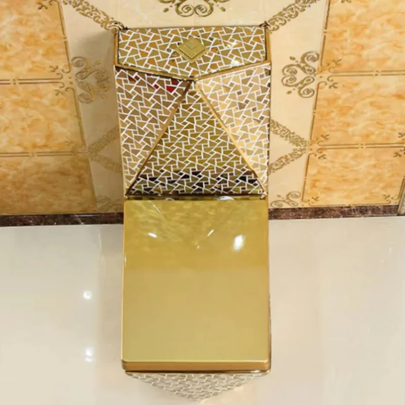 Hot Sale Ceramic Siphonic and Washdown One Pice Golden Toilet