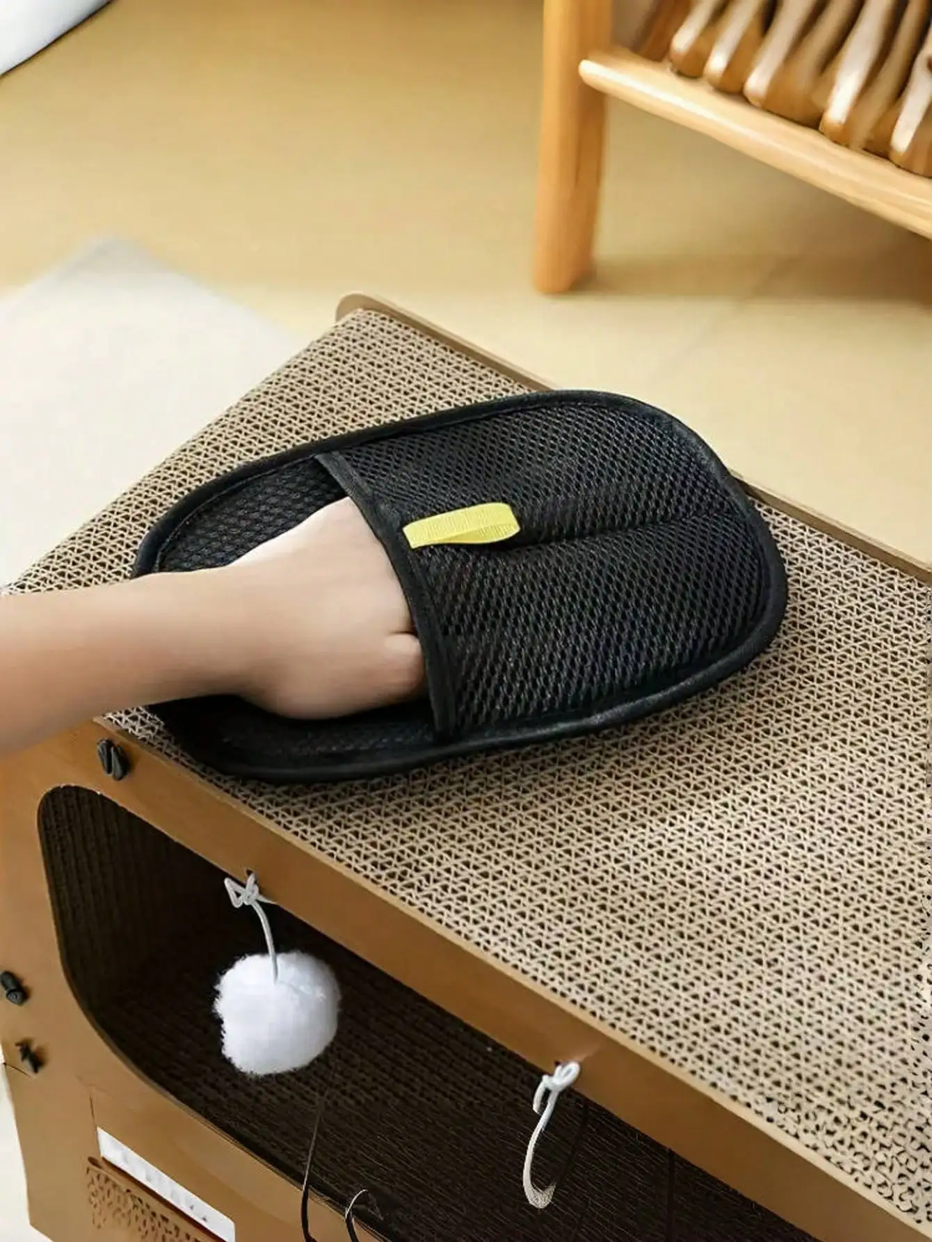 Pet Static Hair Removal Gloves Effective for Removing Fur and Dander, Ideal for Cats and Dogs, Pet Grooming Essentials - Image 5