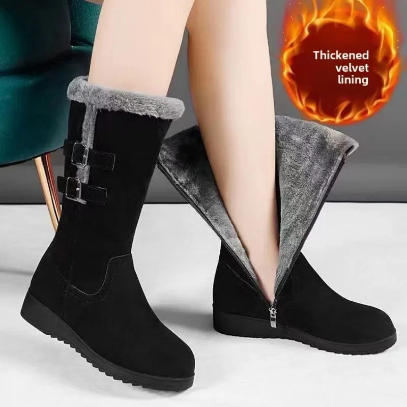 

Winter Women Suede Mid-calf Snow Boots Side Zipper Wedges Boots Warm Plush Fur Boots Solid Color Belt Buckle Boot Bota Feminina