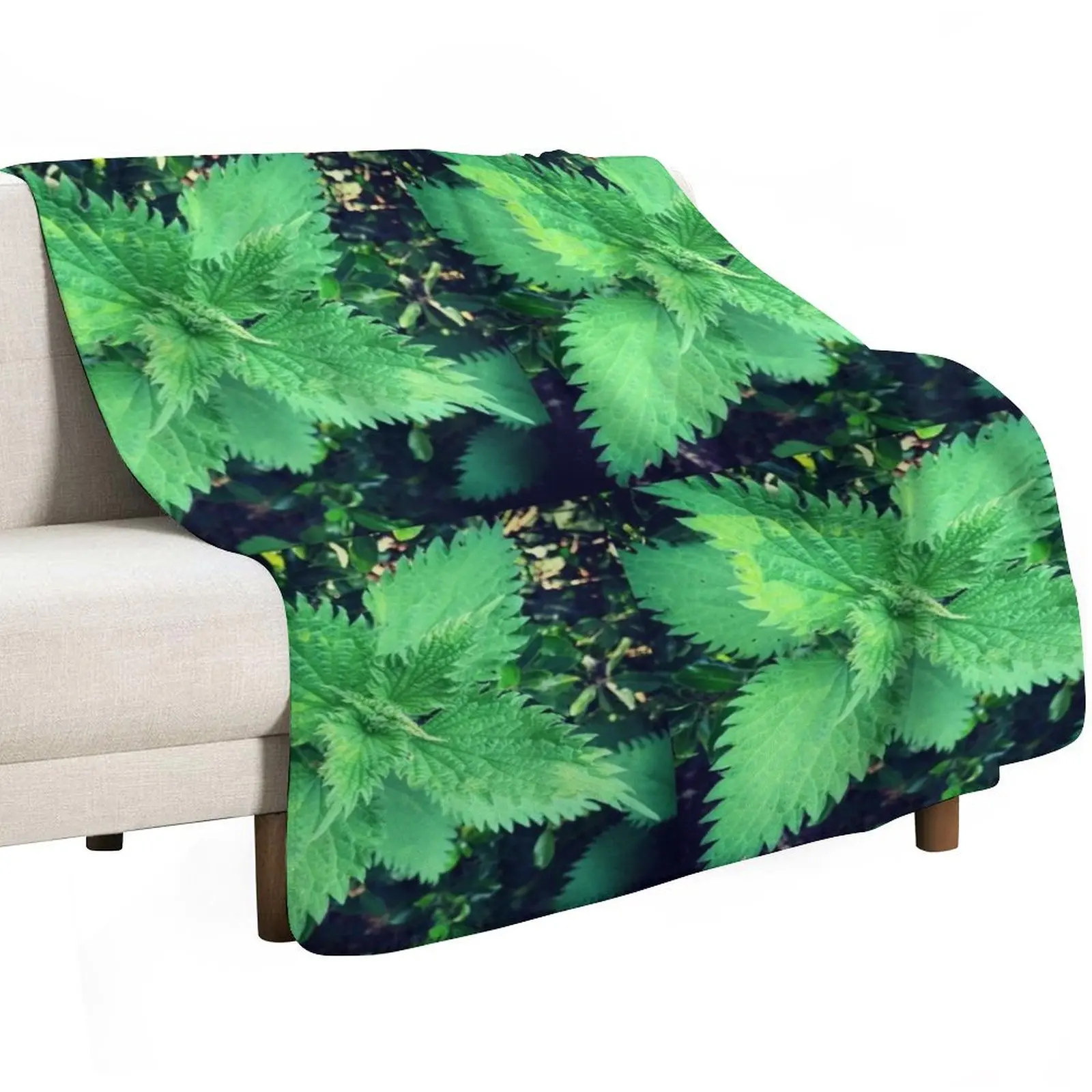 Stinging nettle - Throw Blanket cosplay anime Luxury Thicken Single decorative wednesday Furrys Blankets