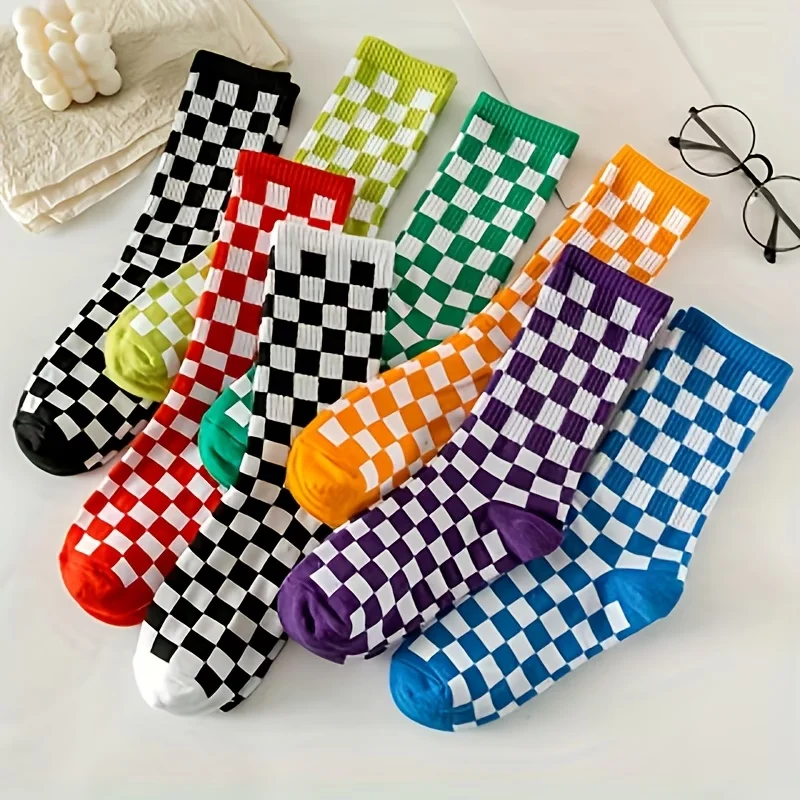 5 Pairs of Random Color Women's Checkerboard Style Crew Socks Colorful Checkered Small Leg Socks Harajuku Street Casual Socks