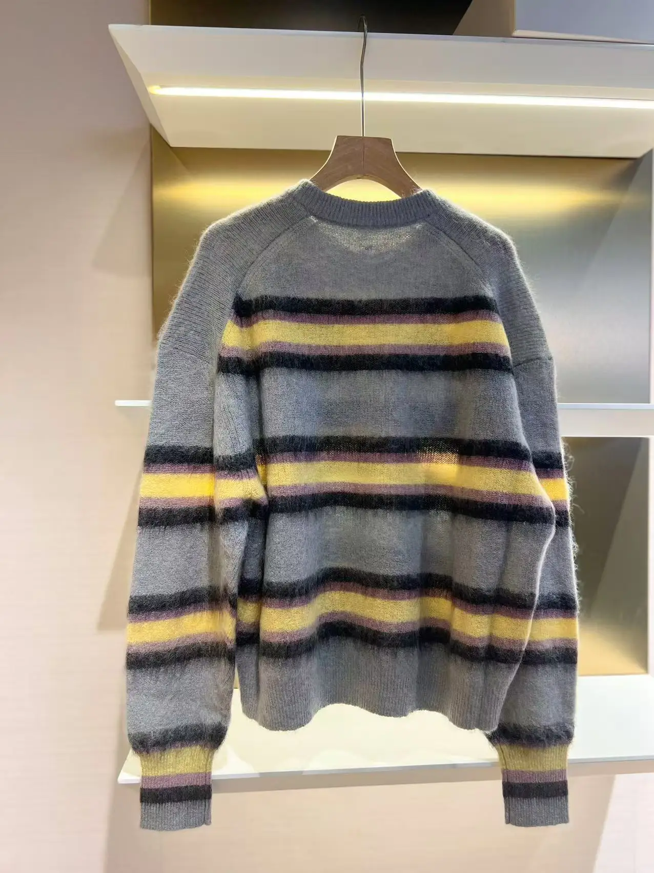 Fenggejiwo vintage sweater with contrasting stripes, round neck long sleeved mohair striped knit sweater