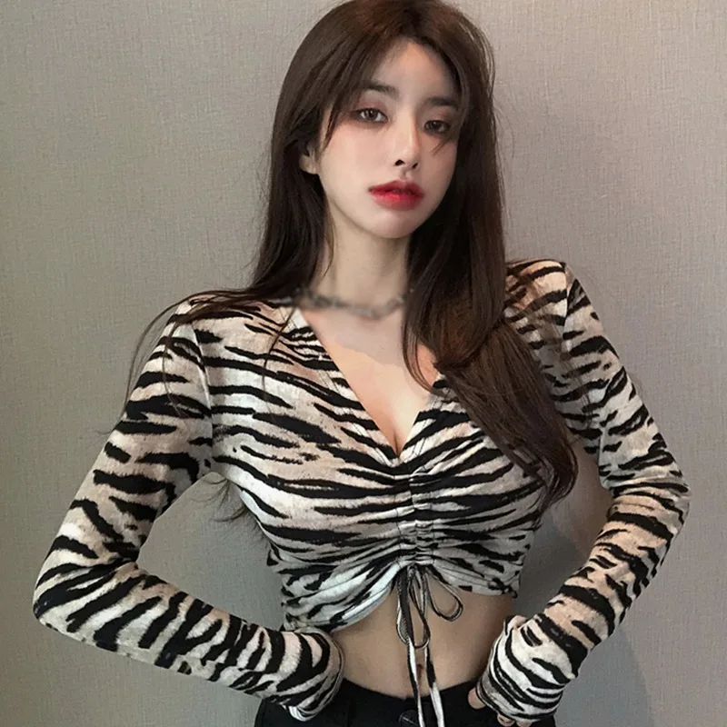 Women's T-shirt Fashion Zebra-Stripe V Neck Slim Sexy Navel Exposed Long Sleeve Tops