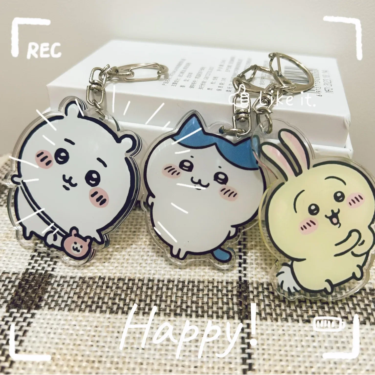 Kawaii Cartoon Anime Figure ハチワレ ちいかわ Acrylic Keychain Pendant Couple Pendant Keychains Ring for Accessories Bag Pendant Gifts