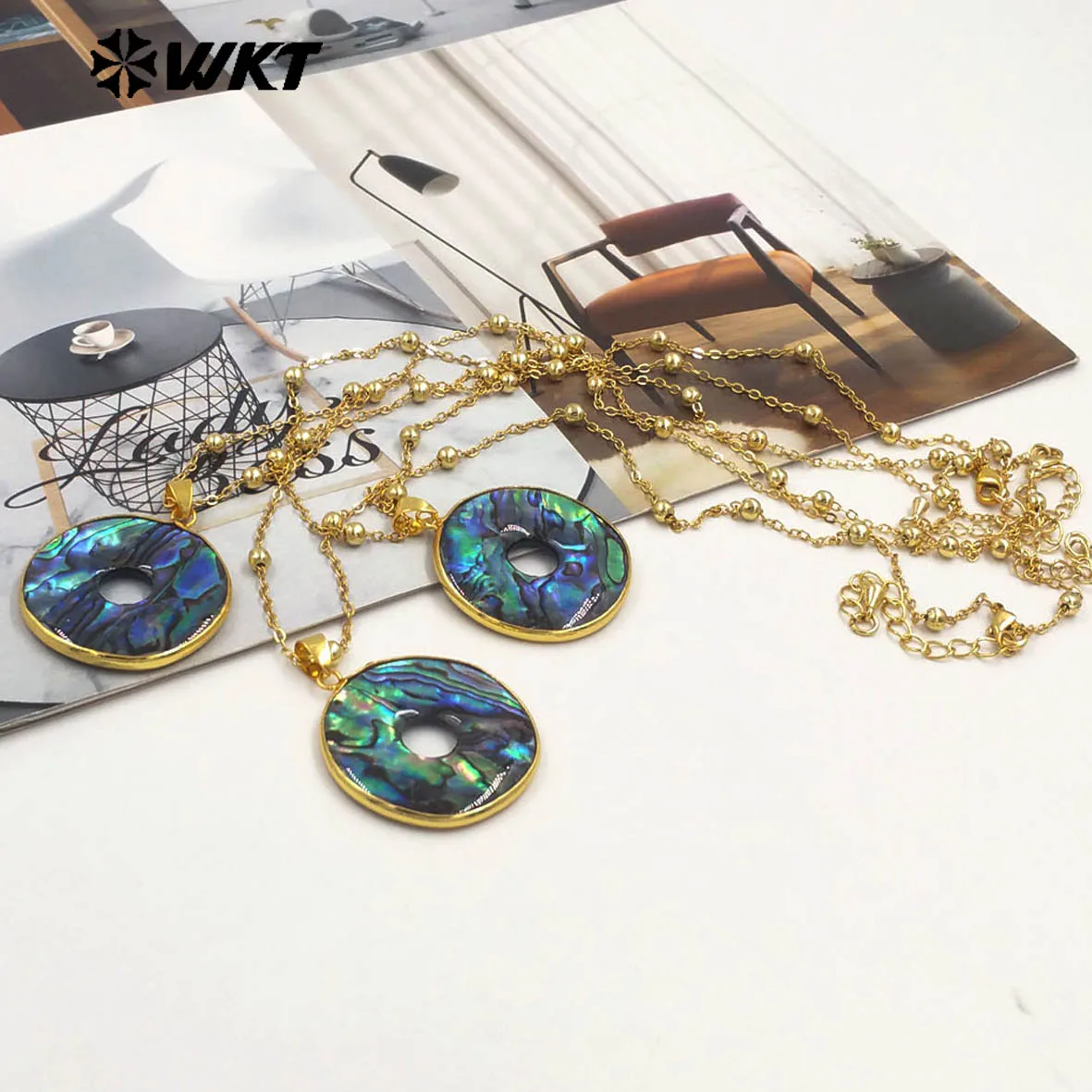WT-JN313 New Coming Abalone Shell Round Shape Necklace With Real Gold Plated  For Friends Engagement Dressing ACC