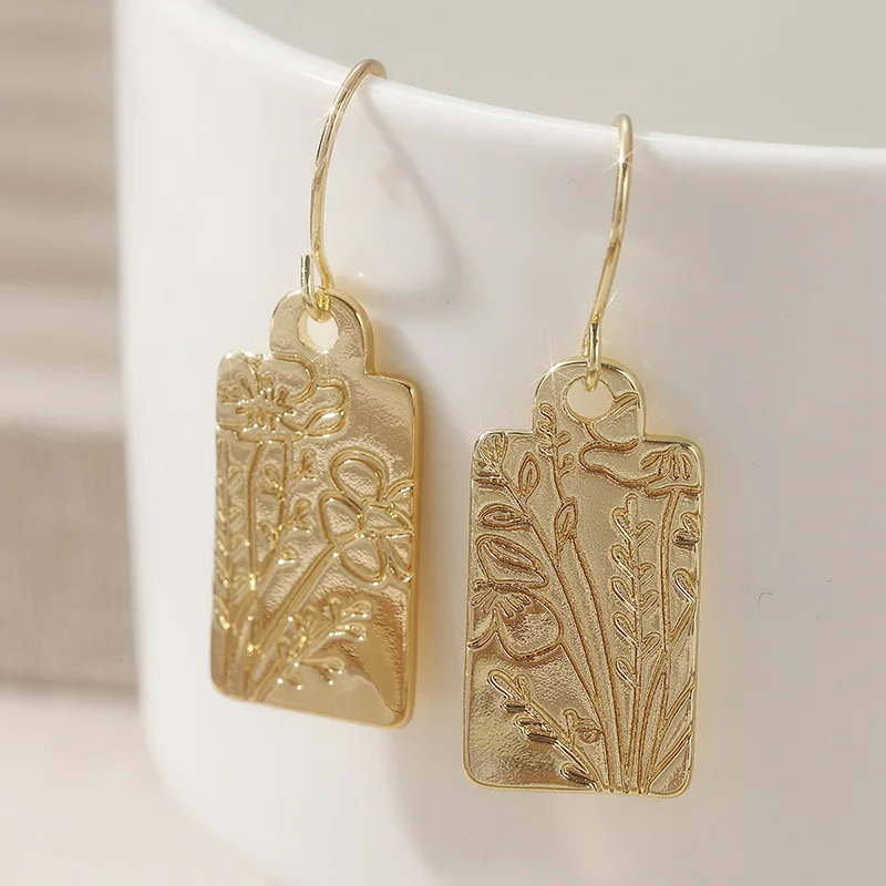 أقراط بسيطة مختومة يدويًا - أقراط نباتية - أقراط متدلية صغيرة - هدايا للنساء