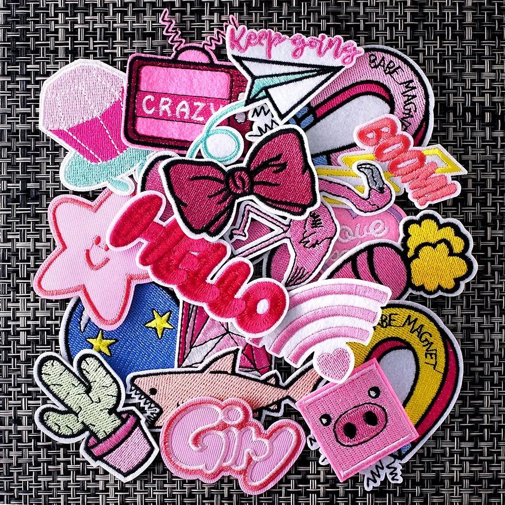 20Pcs/Lot HELLO BOOM CRAZY Iron on Patches Cloth Embroidered Applique Sewing Clothes Apparel Accessories Mend Patch PINK GIRL