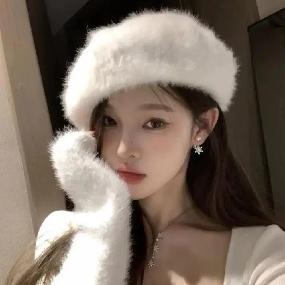 الحلو فو الأرنب الفراء قبعة قبعة المرأة الخريف الشتاء رشاقته الدفء فروي فلوش الفنان قبعة مسطحة بلون الرسام القبعات