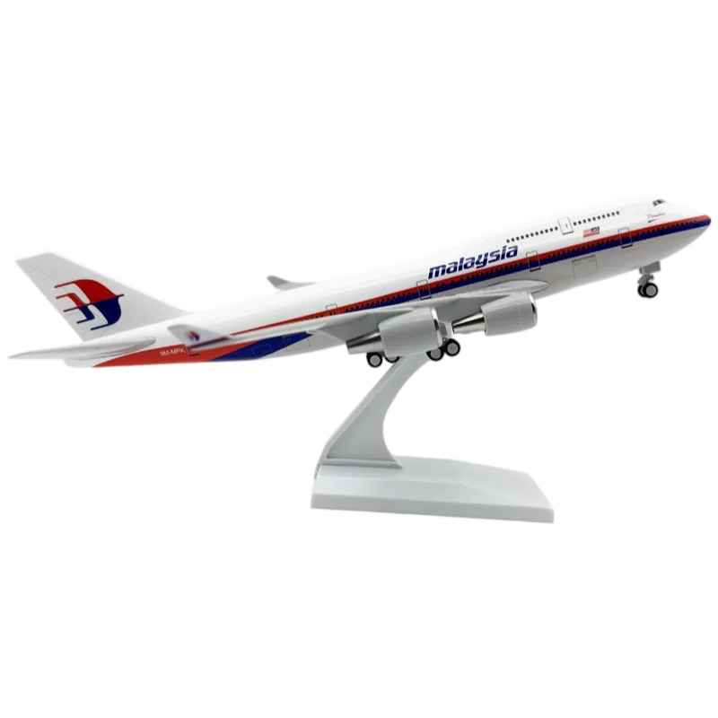 Malaysia Airlines B747 31cm Resin Aircraft Model, miniatures diecast airport airplane , Parent‑Child Learning Collectible
