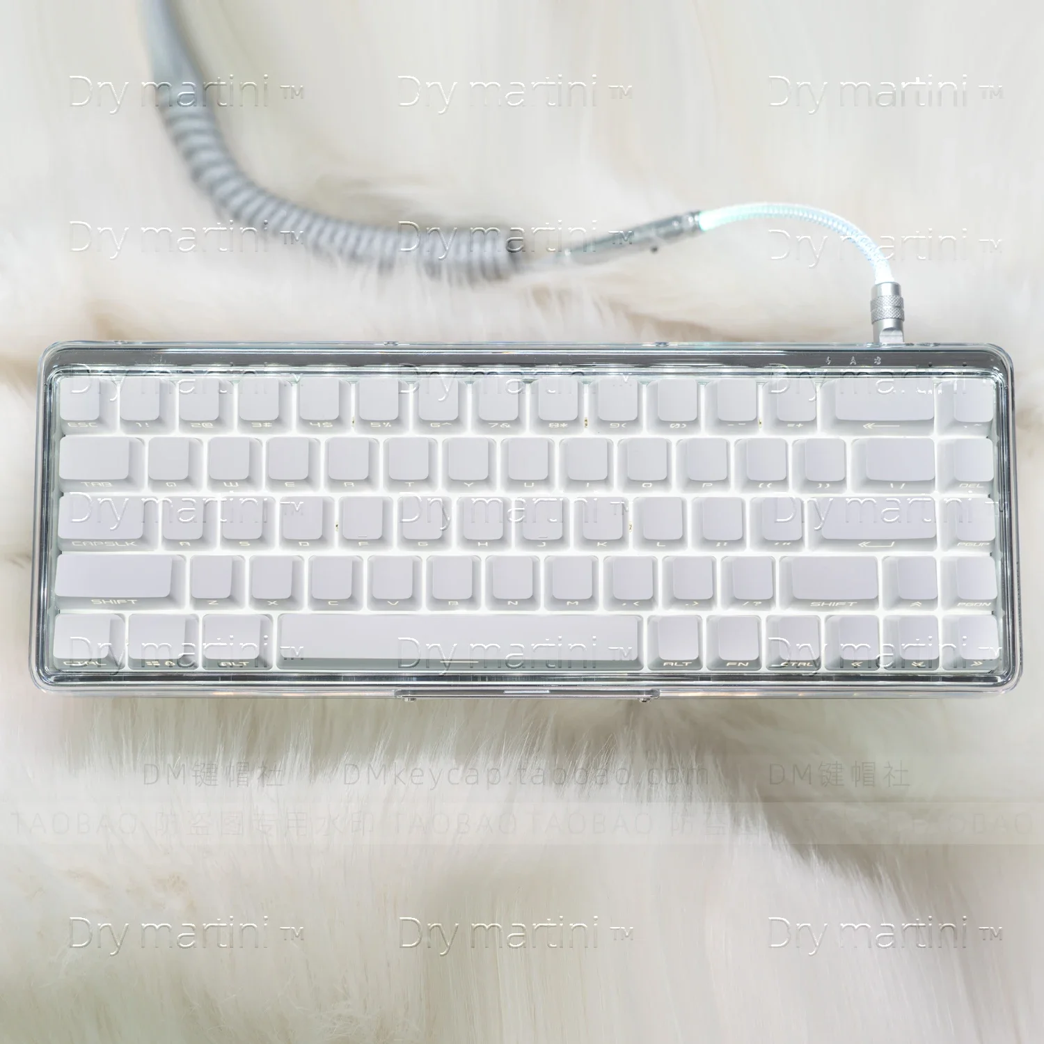 Pure white side engraved transparent keycap OEM pure black two-color molding PBT snow white engraved 64/68/84/87/98/104