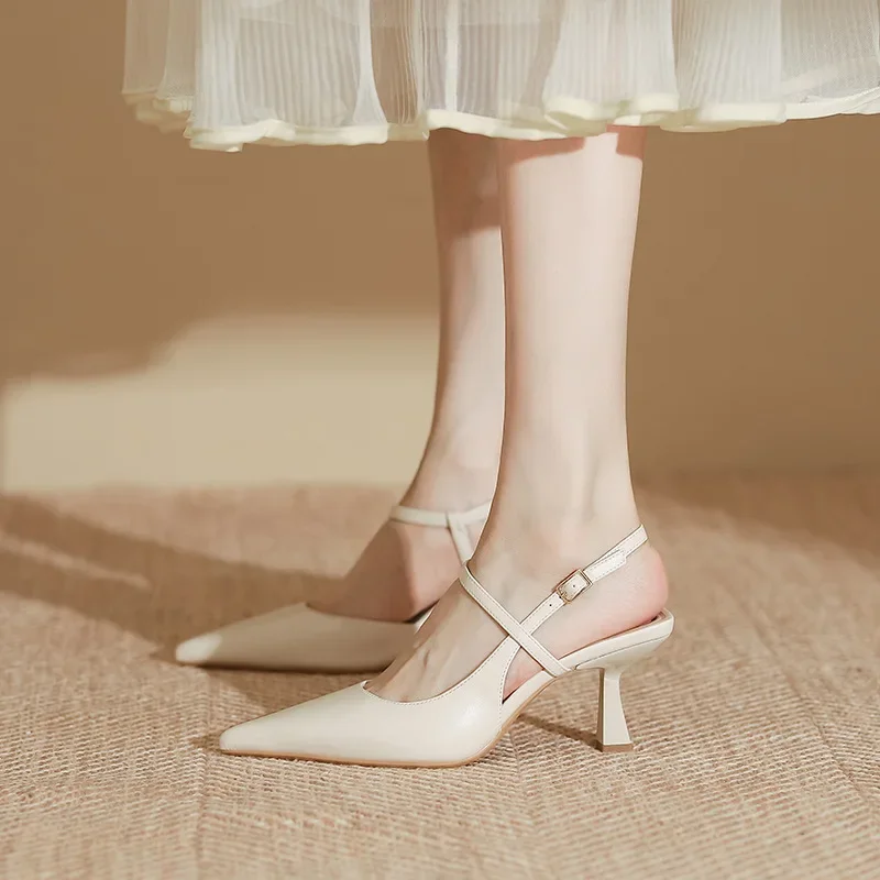 YuanHuiTongSummer أحذية النساء أشار تو كعب رقيقة النساء الصنادل أحذية من الجلد الحقيقي للنساء Slingback أنيقة عالية الكعب P