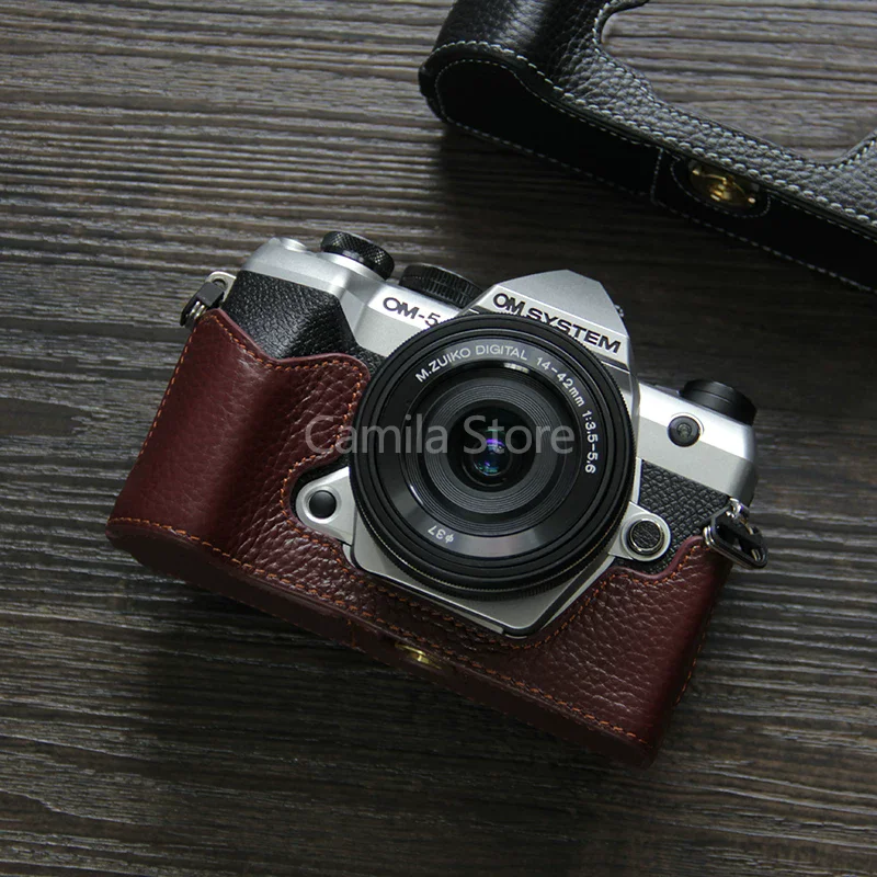 Genuine leather cowhide Bag Body BOX Case For Olympus OM5 OM-5 Mark ii Camera Protective sleeve box base Battery window