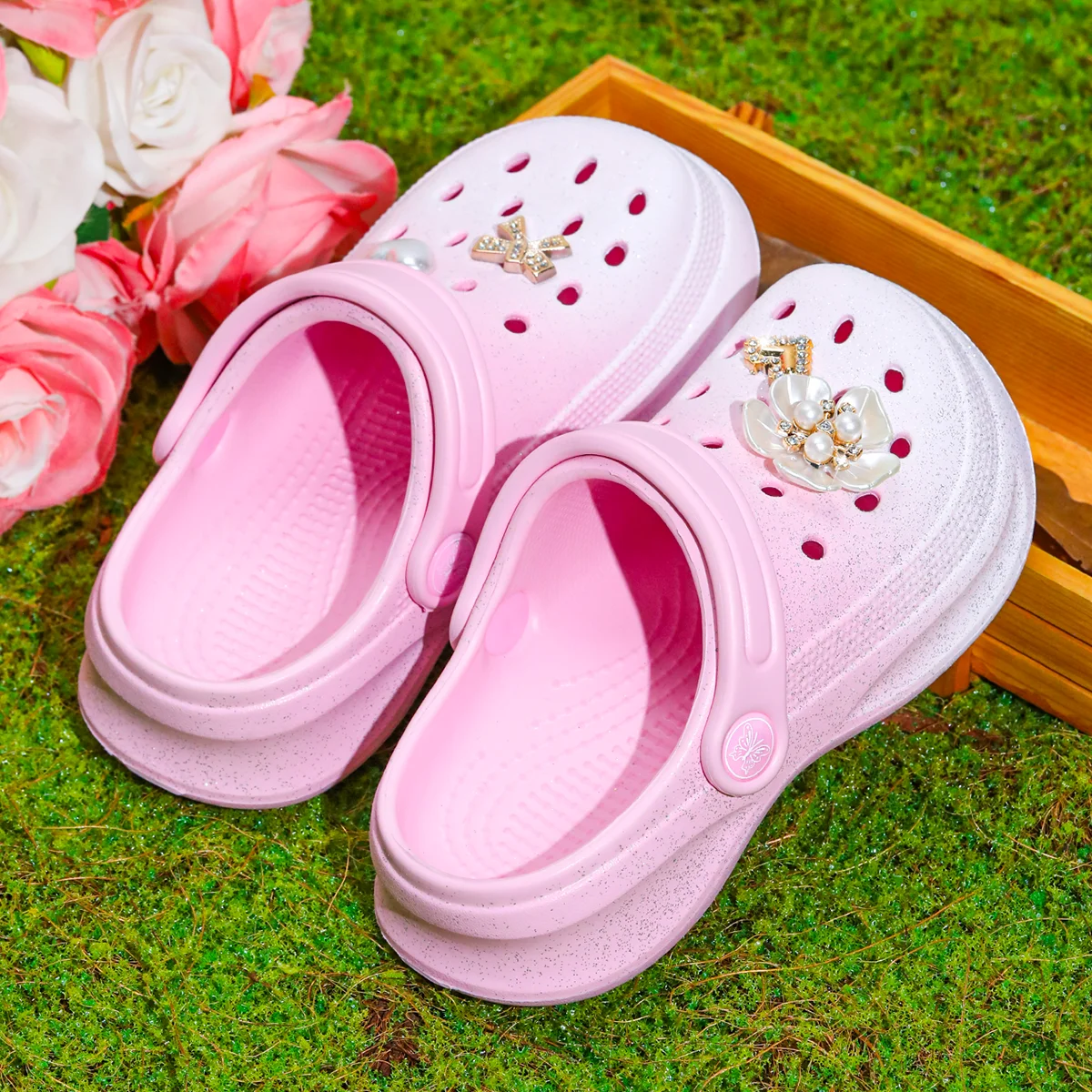 Kids Slip-On Clogs and Mules, Breathable, Waterproof, EVA Garden Shoes with Decorative Chain for Beach and Everyday Wear 168