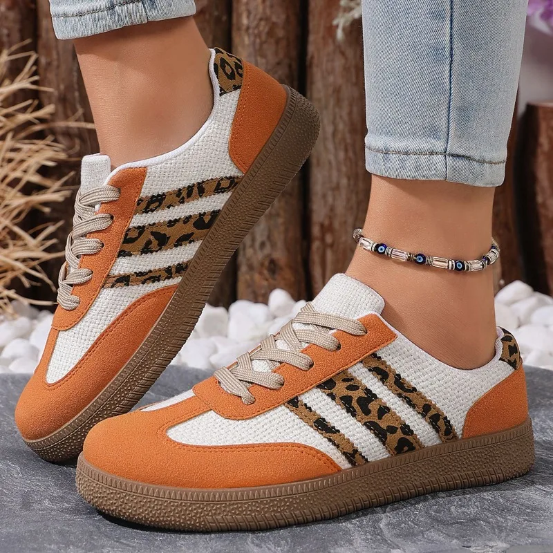 2026 New Women Spring Classical Luxury Leopard Print Sneakers Comfort Flat Outdoor Casual Walking Shoes