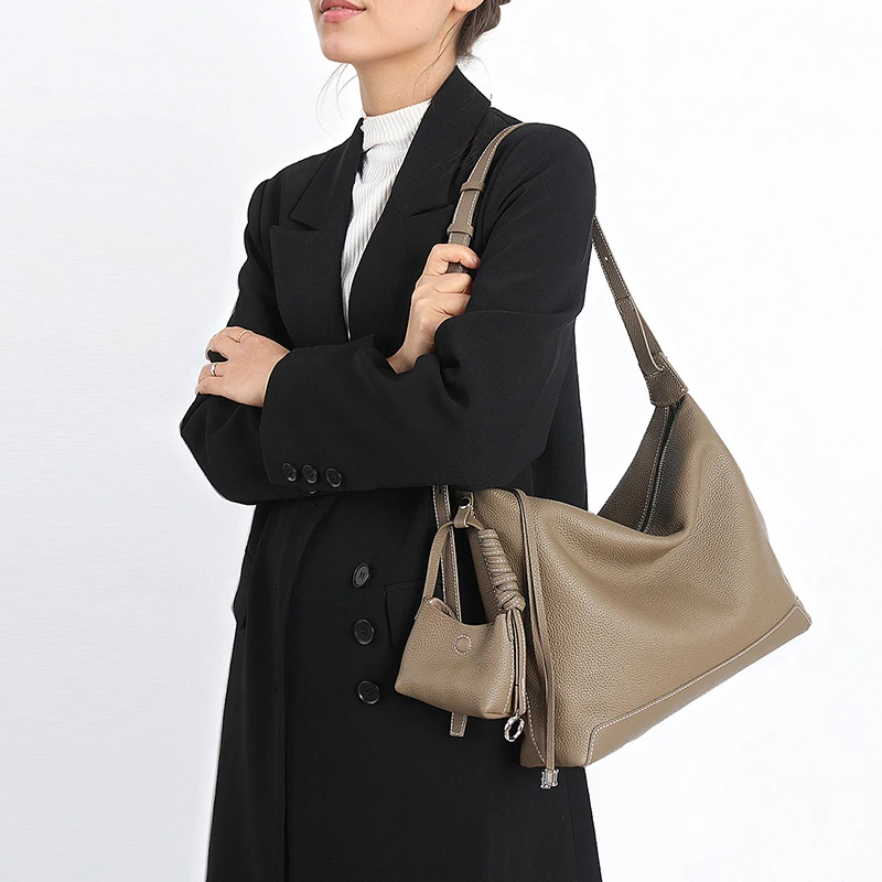 

Women's Large Capacity Soft Leather Tote Bag Fashion Underarm Pouch Casual Retro Crossbody Shoulder Handbag for Commuter