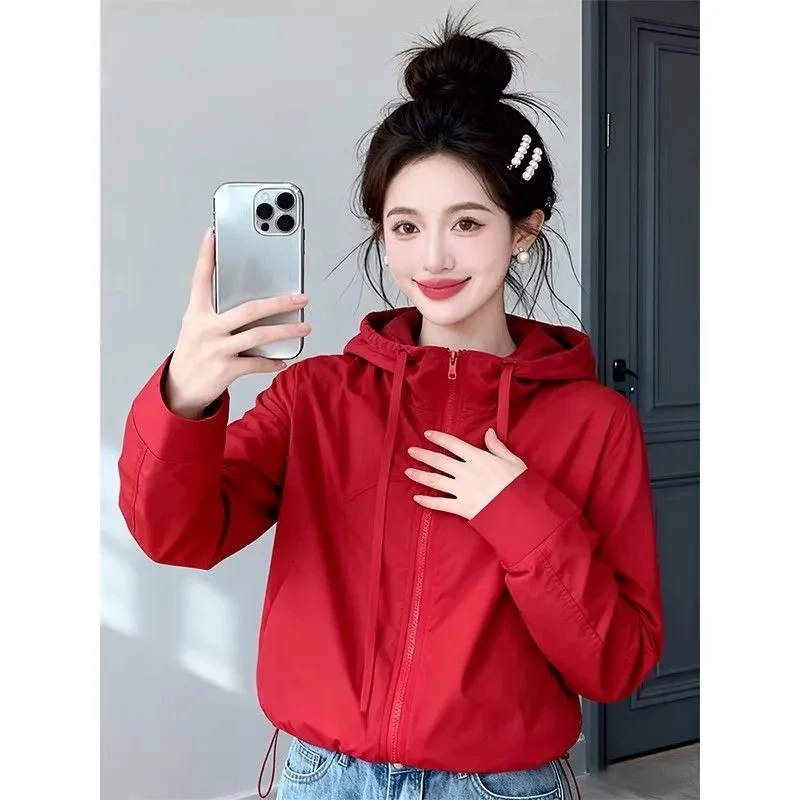 2026 Spring New Women's Red Hooded Sun Protection Jacket Casual Short Coat Fashion Chic Lightweight Outwear