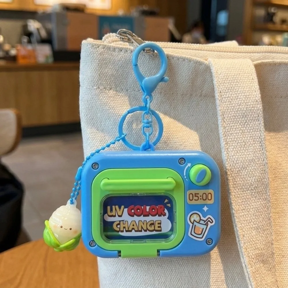 Mini UV Color Change Microwave Oven Keychain Simulation With Light Oven Keyring Charm Alloy Novelty Bag Pendant Students