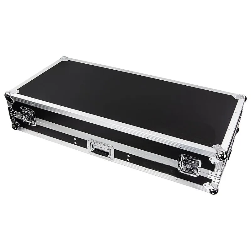 Il più venduto mixer DJ a 2 canali Rane Seventy e controller per giradischi Dodici Mkii Pacchetto completo con custodia per bara