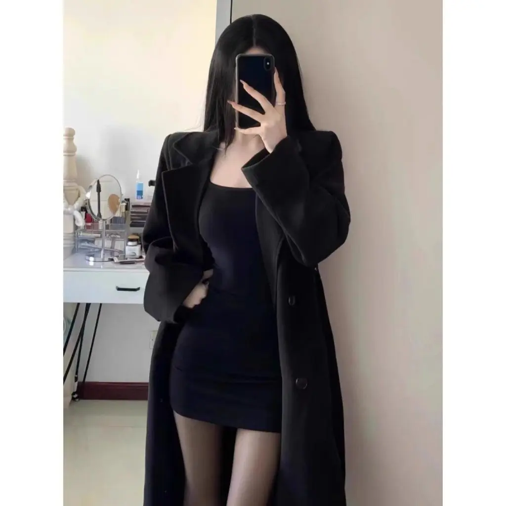 

Black Long Woolen Coat for Women Loose Slim Fit Autumn Winter High-End Hepburn Style Thickened Petite Friendly
