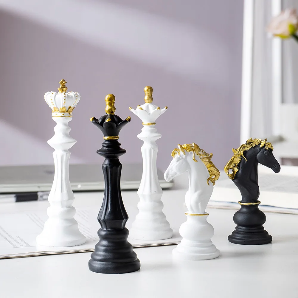 International Chess Resin Decorative Ornaments Home Interior Office Figurines King Queen Knight Statue Collection Objects